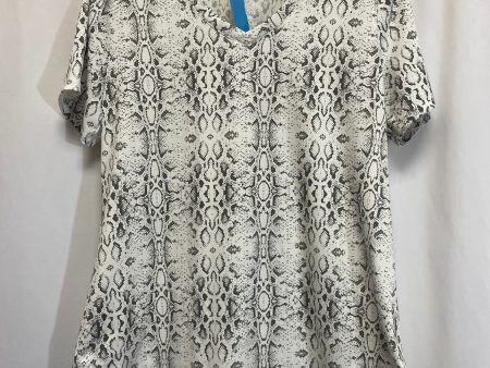 Top Short Sleeve By Lularoe In Animal Print, Size: S For Cheap