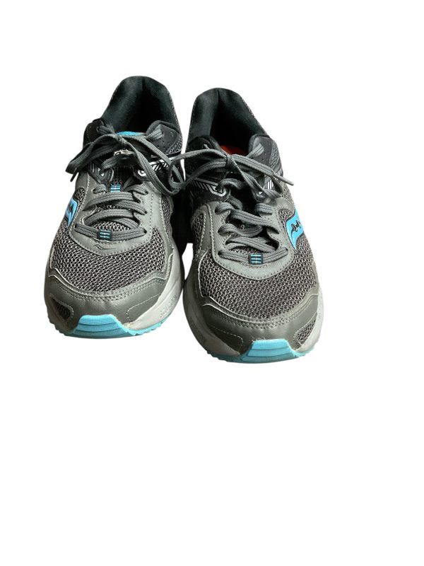 Shoes Athletic By Saucony In Grey, Size: 9 Online Sale